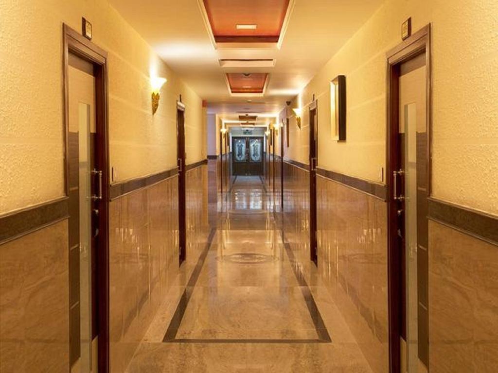 Ananyas Nest Hotel Coimbatore Exterior photo